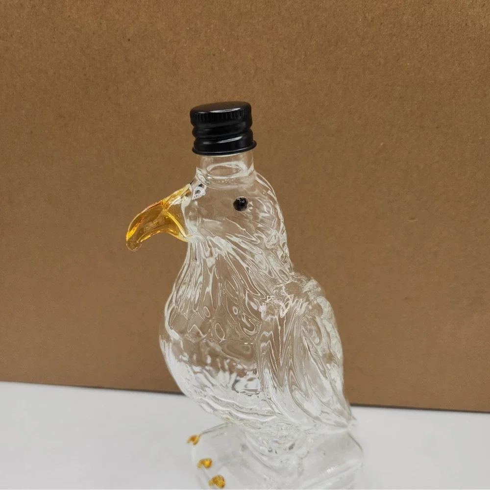 Jack Daniel's Old No. 7 Brand Rare Glass Eagle Decanter Approximately 8 in